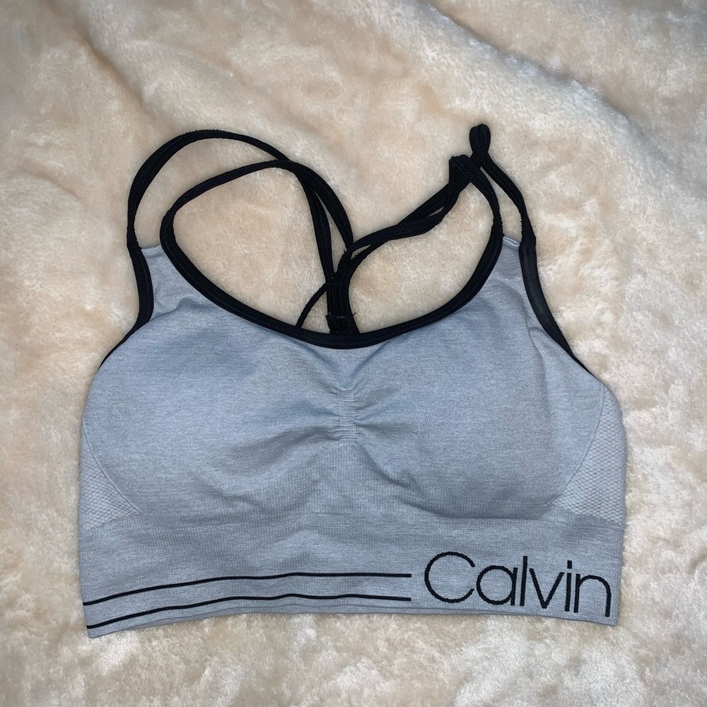 medium calvin klein sports bra with pads